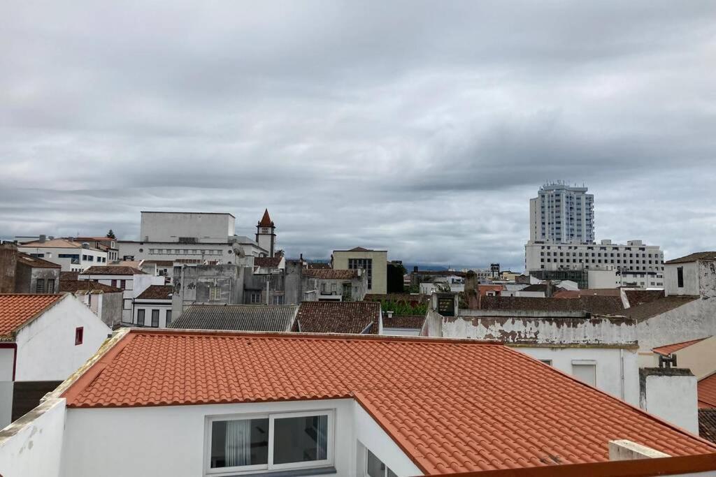 Azorean Flats V Heart Of Ponta Delgada - Centro Εξωτερικό φωτογραφία